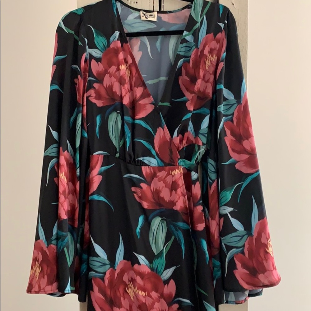 Show Me Your MuMu satin tie wrap dress. Size XL.